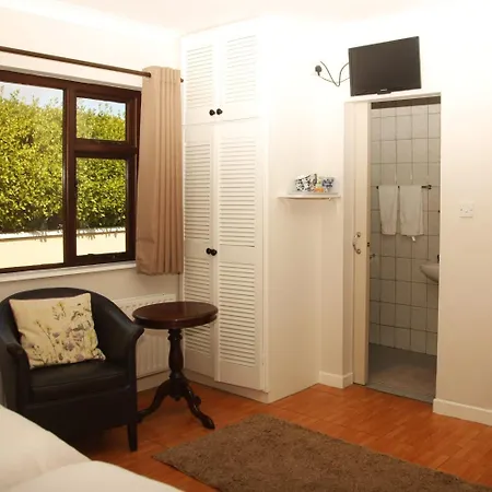 Torine House Bed and Breakfast 3*