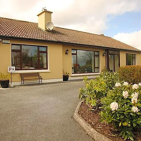 Torine House 3*