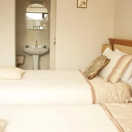 Bed and Breakfast Torine House 3*