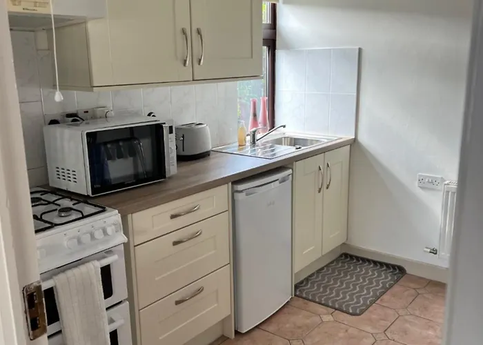 فندق مبيت وإفطار Torine House